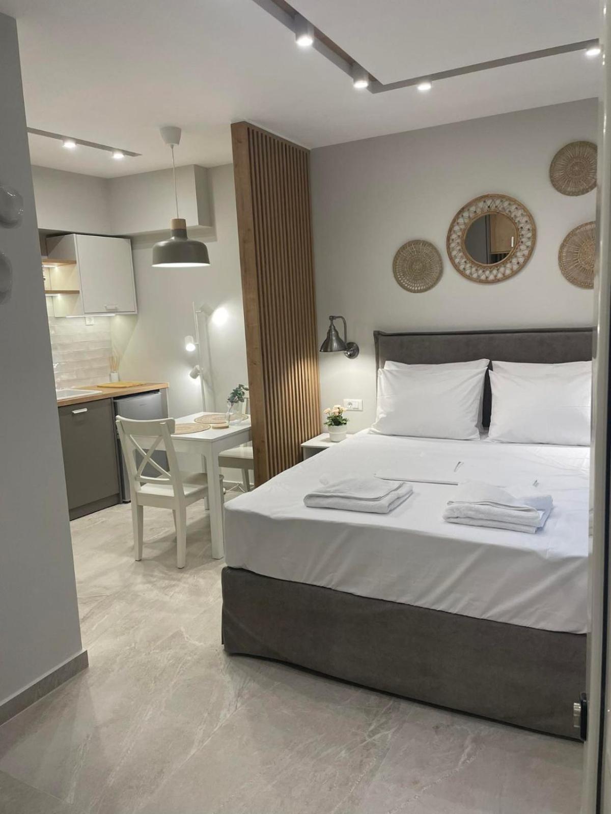 Armonia Small Luxury Apartments 依拉佩特拉 客房 照片