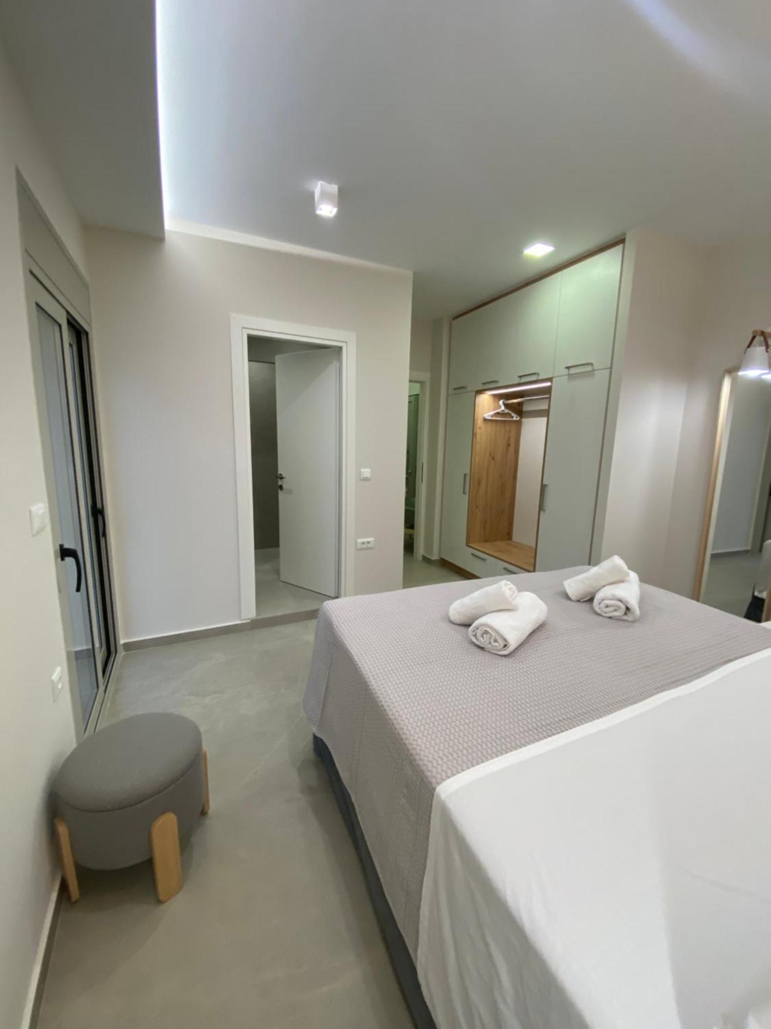 Armonia Small Luxury Apartments 依拉佩特拉 外观 照片