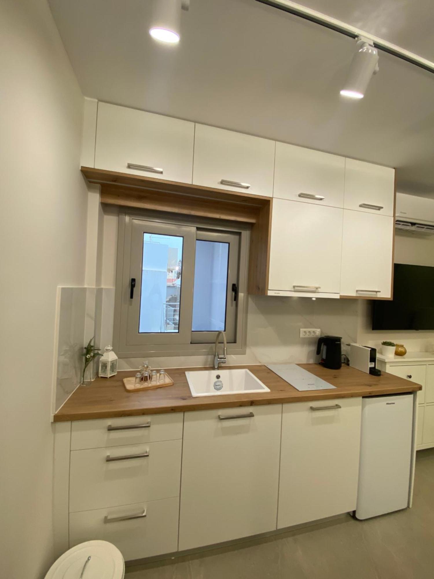Armonia Small Luxury Apartments 依拉佩特拉 外观 照片